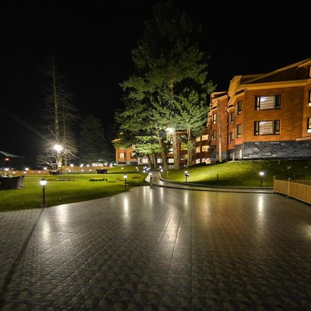 Royal Hillton Pahalgam Hotel ภายนอก รูปภาพ