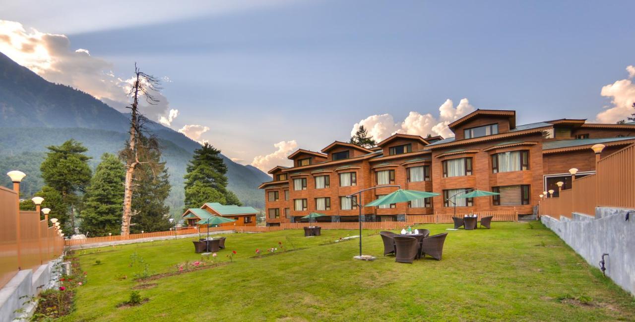 Royal Hillton Pahalgam Hotel ภายนอก รูปภาพ
