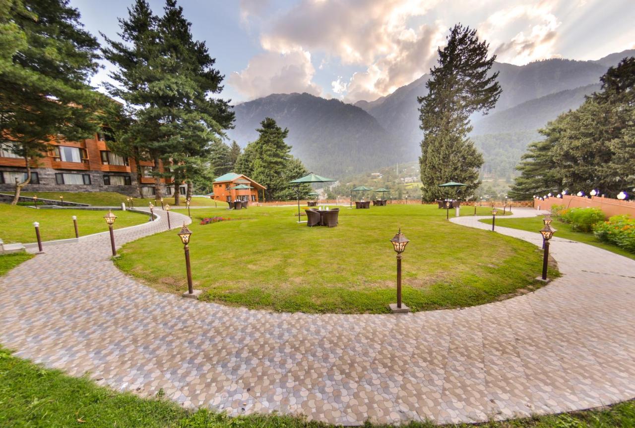 Royal Hillton Pahalgam Hotel ภายนอก รูปภาพ