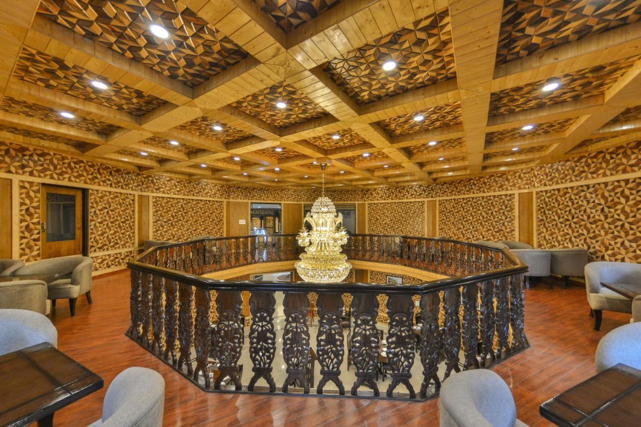 Royal Hillton Pahalgam Hotel ภายนอก รูปภาพ