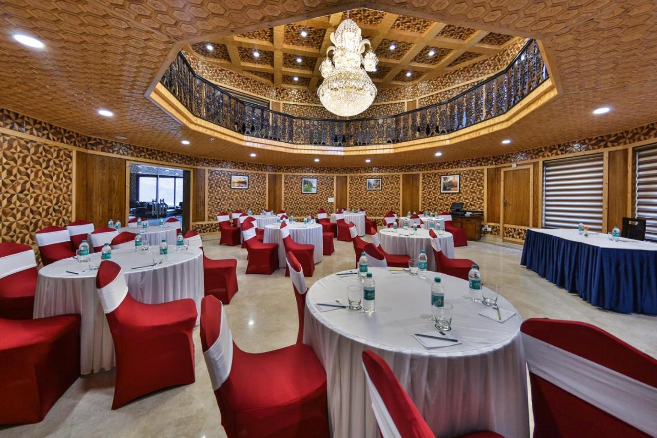 Royal Hillton Pahalgam Hotel ภายนอก รูปภาพ
